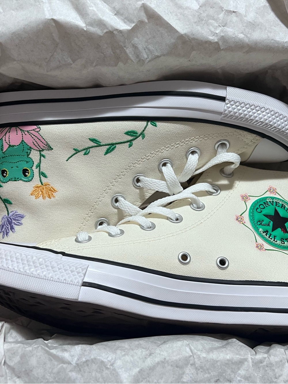 Brand New Converse Chuck Taylor All Star Lily Pad high-tops